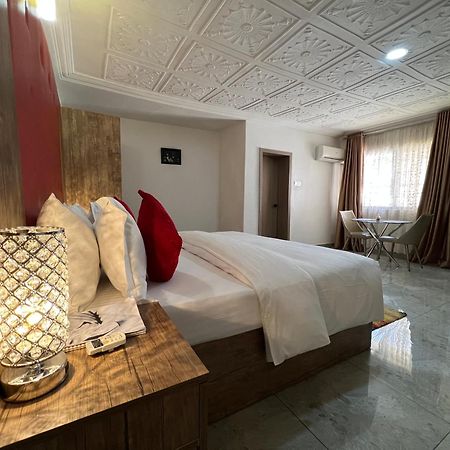 فندق Urban Rootz أبوجا المظهر الخارجي الصورة
