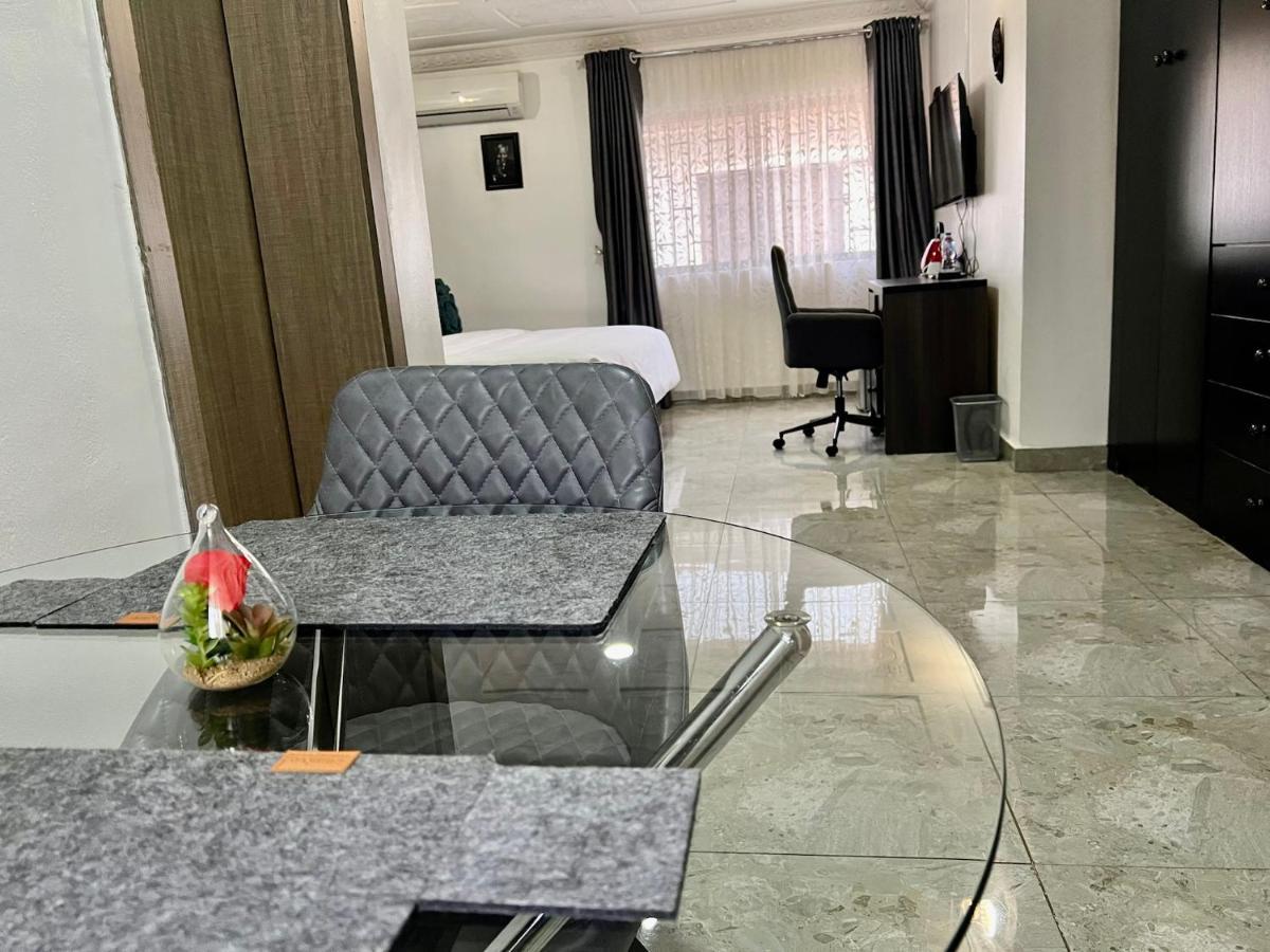فندق Urban Rootz أبوجا المظهر الخارجي الصورة